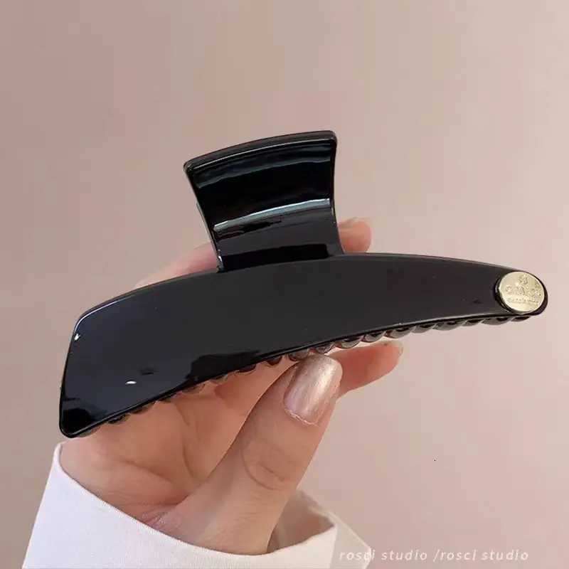 Elegant Solid Geometric Hair Claw for Women Girls Long Thick Hair Holder Claw Clip Hair Clip Hairpin Fashion Hair Accessories Z250729