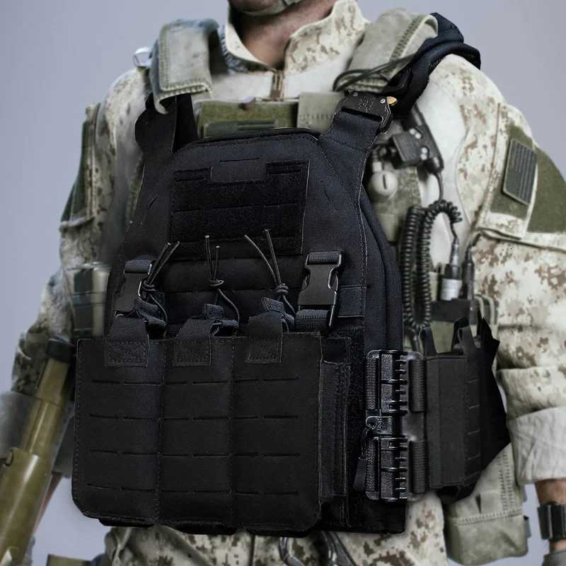 Outdoor Molle Multifunctional Tactical Vest Lightweight CS Fan Hiking Shooting Wild Bees Quick Release Safety Vest Z250728