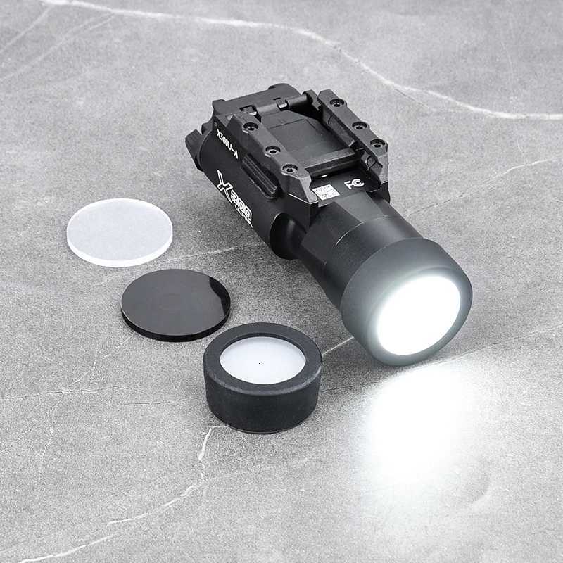 WADSN Tactical X300 X300U Flashlight White LED Hunting Scout Light With 26mm/28mm Protective Cover For SF X400 Pistol Light R250728