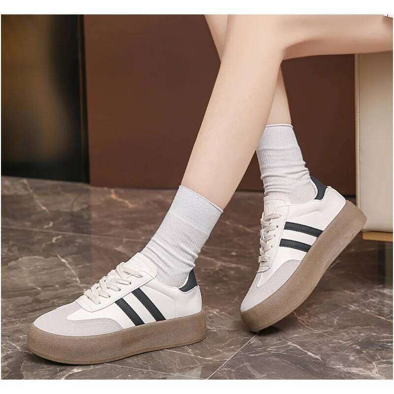 Hot selling women's training thick soled multifunctional shoes, breathable sports board shoes in spring and autumn