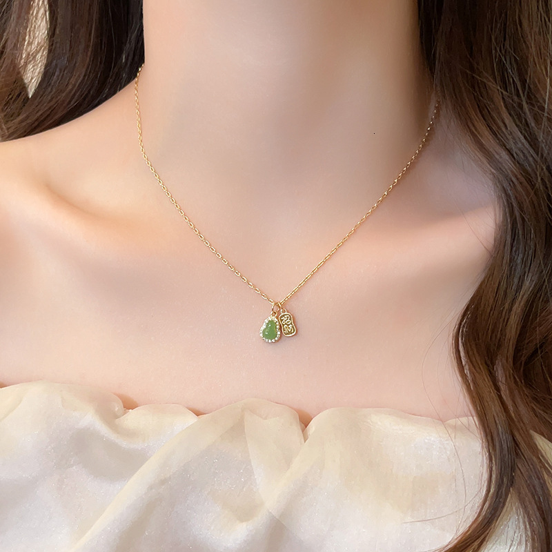 New Chinese Lucky Gourd Pendant National Style Light High-end Clavicle Chain Elegant Versatile Necklace Jewelry Jewelry for Women