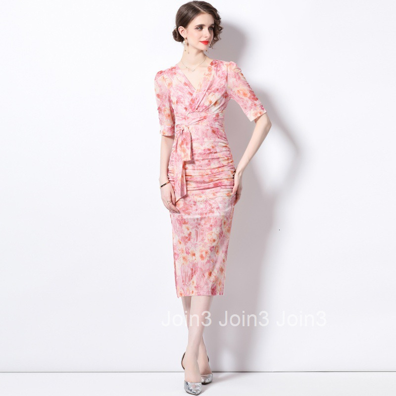 Summer New Plus Size Womens V-Neck Slim Tie Mid-Sleeve Printed Dress Mid-Length Dress with Side Slits