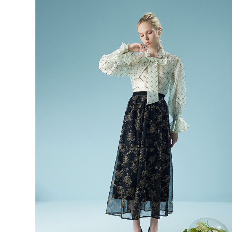 Summer New Women's Clothing French light luxury All-Match Tops Trumpet Sleeves Polka Dot Lace-Up Shirts for Women 6112305