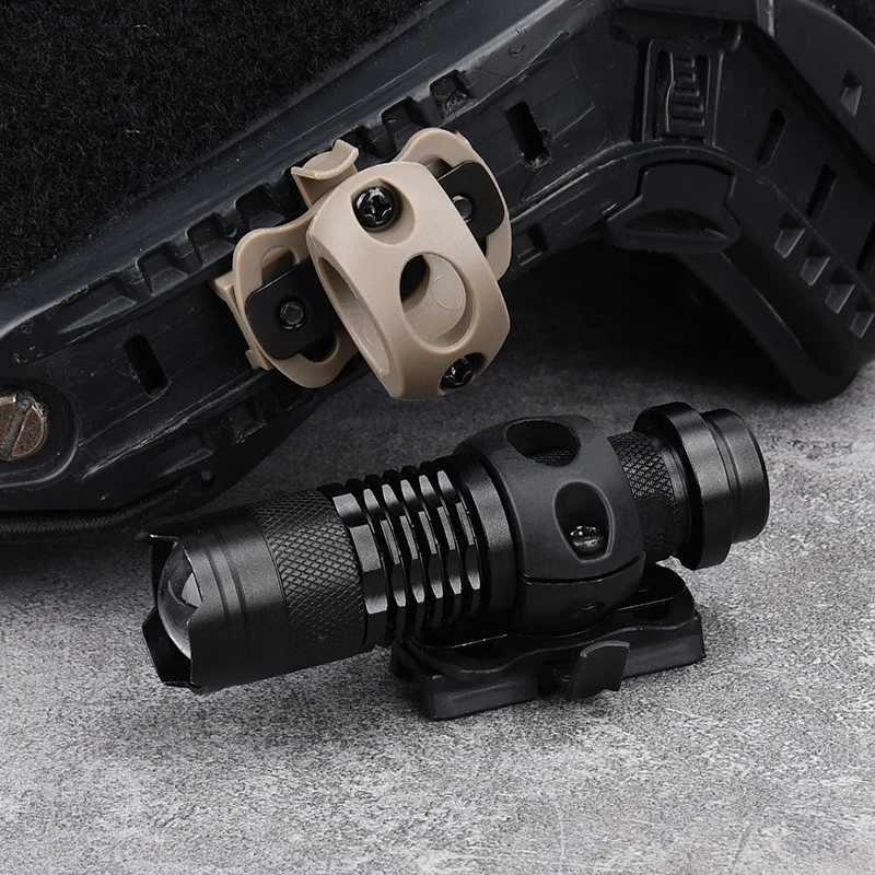 WADSN Tactical Airsoft Strobe Helmet Lamp White Scout Light Helmet Light FAST Hunting Helmet Flashlight Zoom Lantern Torch R250728