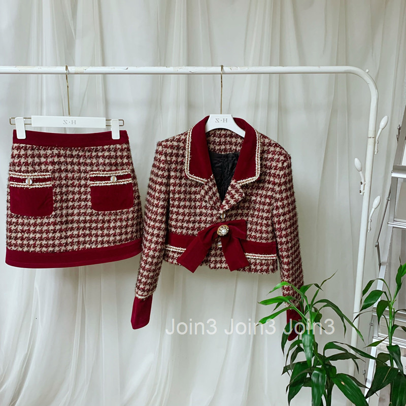 French Fragrance Set Womens Cotton Winter Joyful New Year Christmas Suit Coat Bow Half Skirt Two Pieces