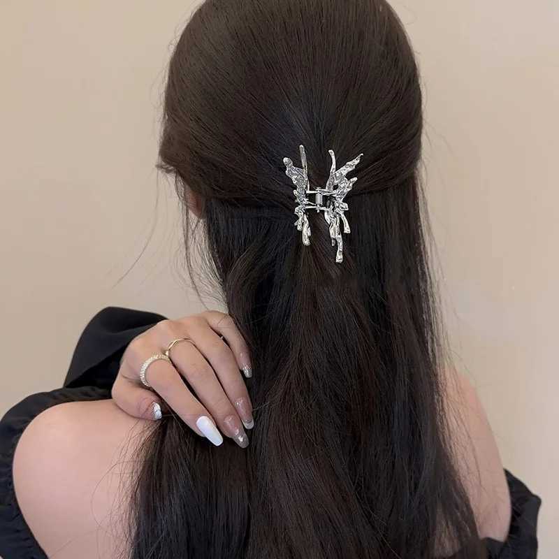 Butterfly Hair Claw Gothic Metal Hair Clip Lightning Irregular Claw Clip Crab Hairpin Barrettes for Women Headwear Accessories Z250729