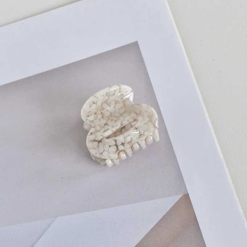 Korean Small 3.5cm Women Hair Claw Cute Colorful Hollow Out Leopard Color Acetate Hair Clips Girls Hair Accessories 2025 New Z250729