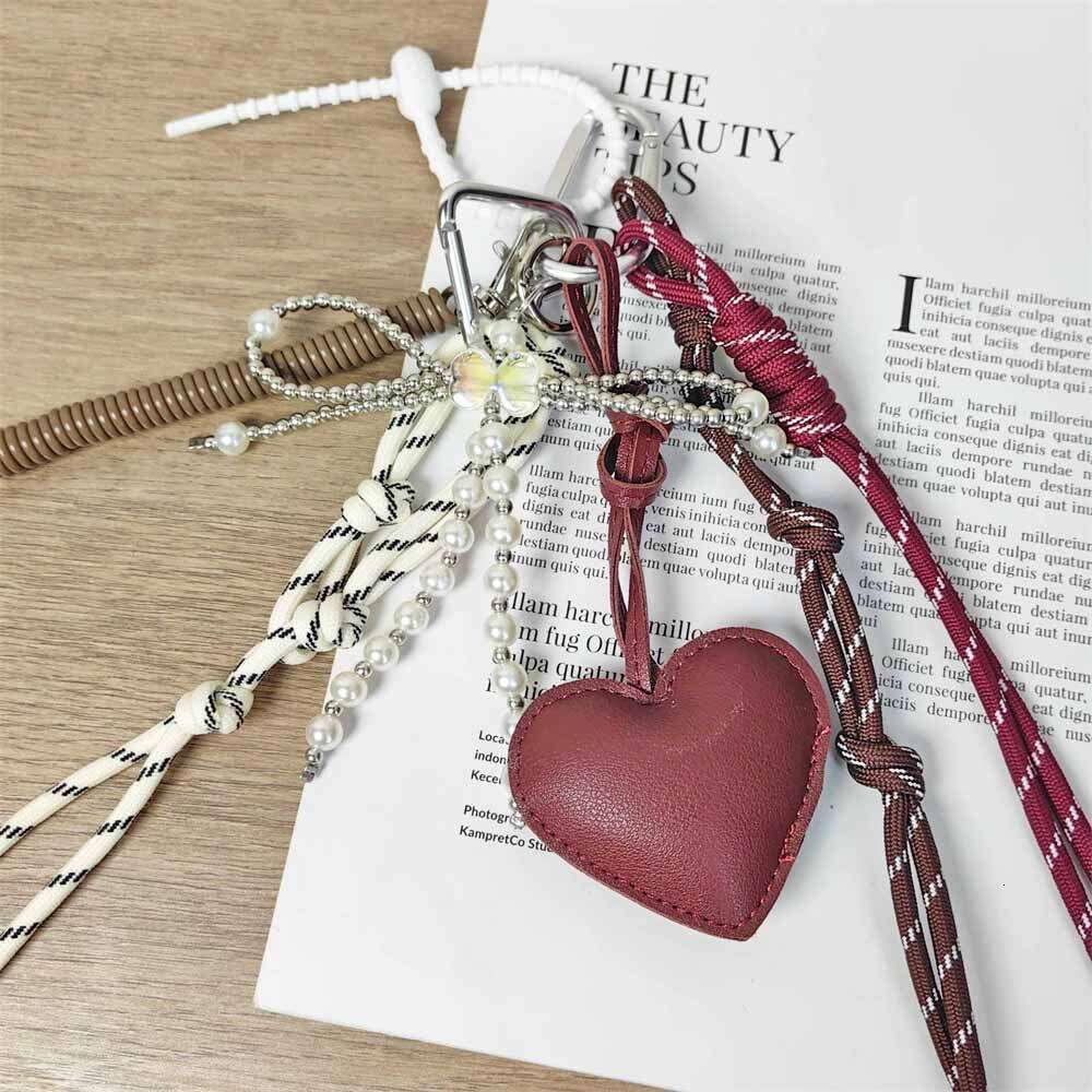 Autumn Winter New Bag Pendant Wine Red Leather Peach Heart Ornament Pearl Bow Keychain