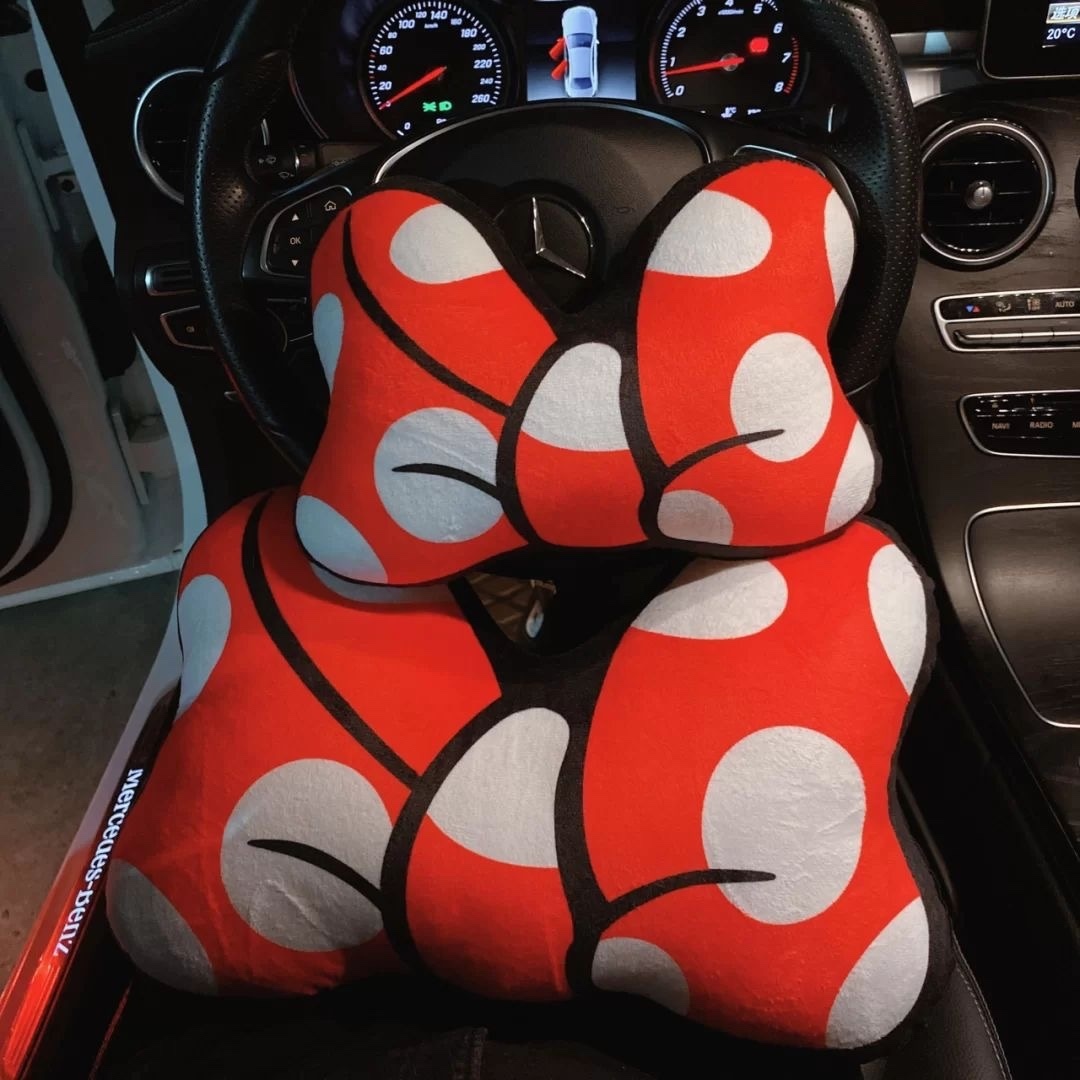 Cute Bowknot Car Headrest Lumbar Cushion Cartoon N Neck Pillow Shoulder Strap Car Pillow Girly Heart Female o250728