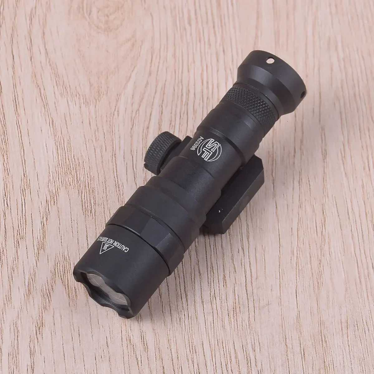 Tactical M300B M300 Scout Light HK416 AK47 Rifle Weapon Flashlight LED Hunting Torch Momentary Pressure Pad Switch R250728