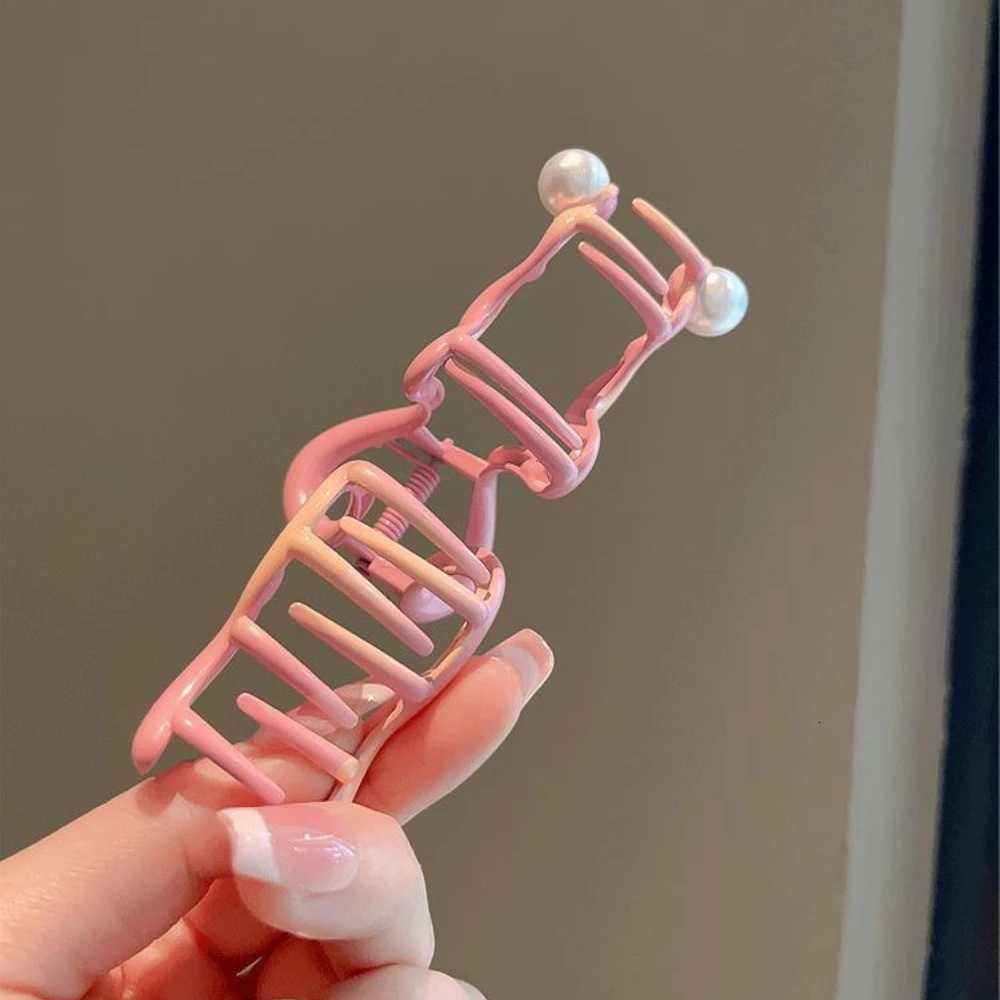 Women Rainbow Love Large Hair Claws Elegant Pink Ponytail Hair Crab Colorful Shark Clip for Girls Hairpin Hair Accessories Gifts Z250729