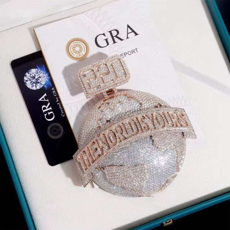 Iced Charm Moissanite Chain Hip Hop Pendant Men's Fashion Accessories