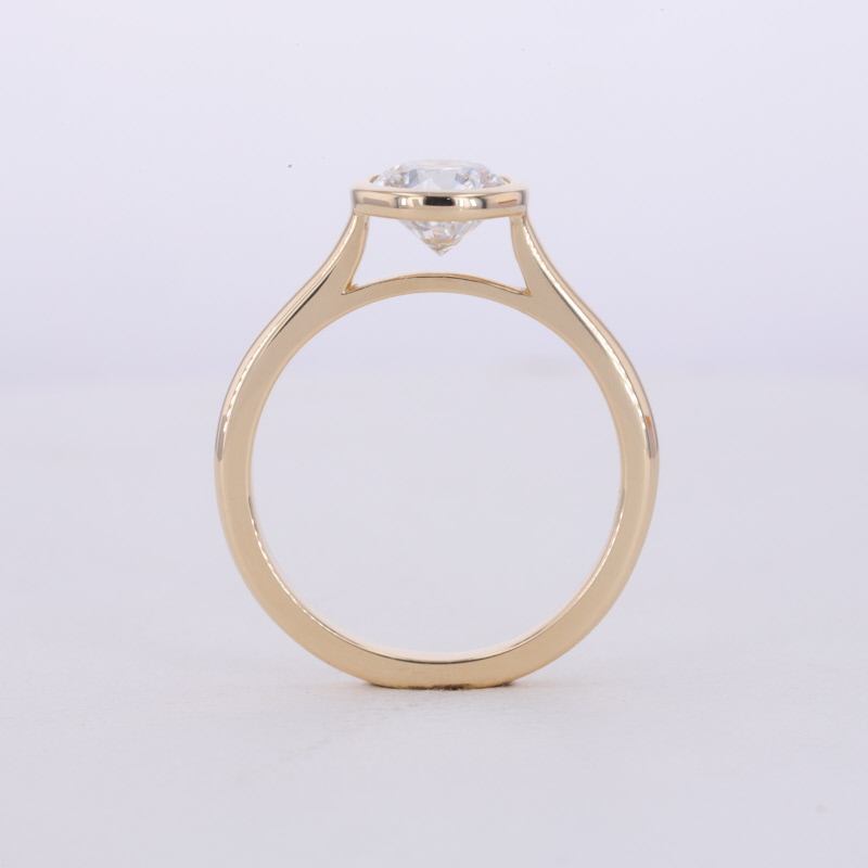 Custom 1ct D VVS2 VS1 Round Cut Bezel Setting Bling Fine Jewelry 18k Gold Lab Grown White Diamond Jewelry Ring