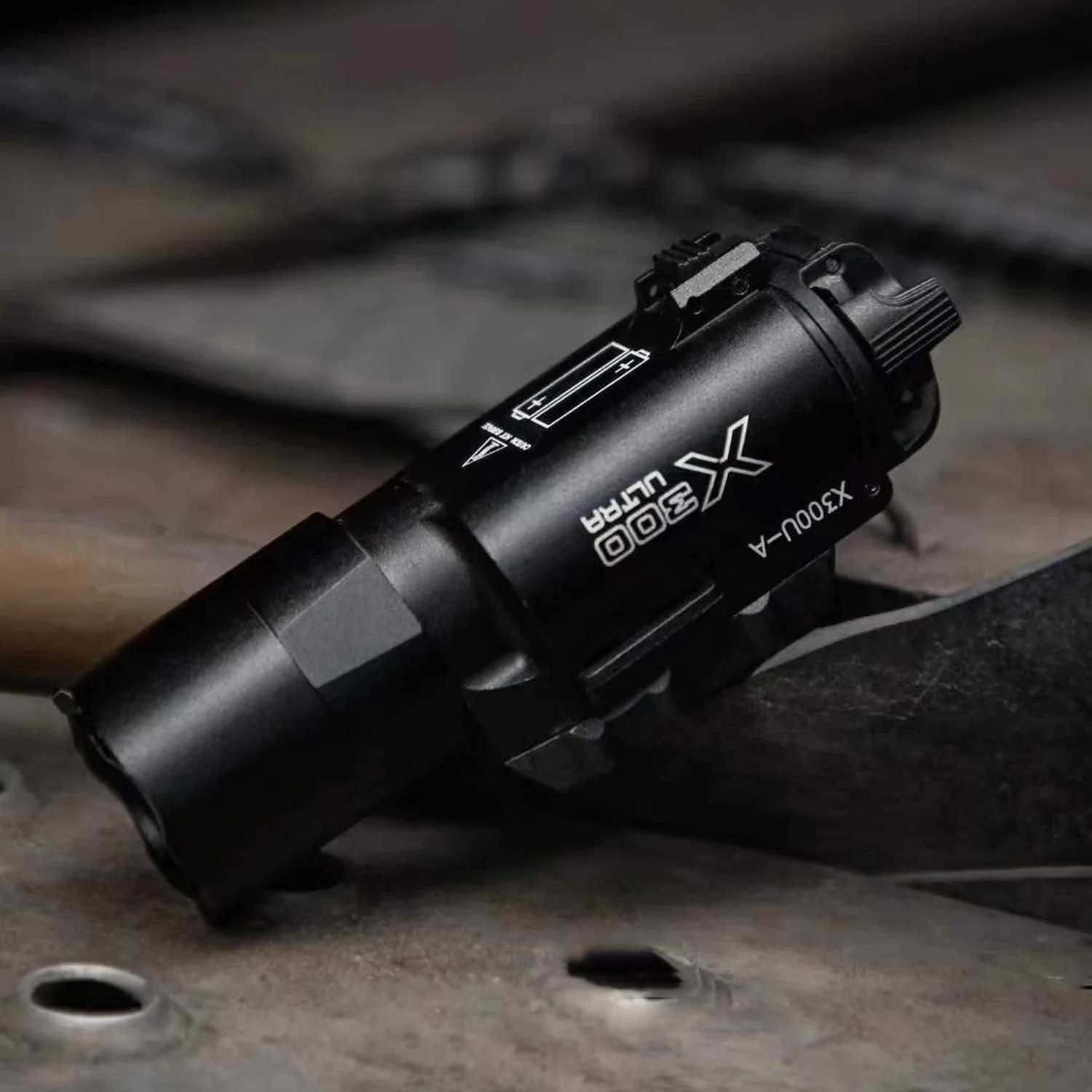 X300U Scout Light Gun Light Flashlight Rifle Strobe Flashlight Fits 20mm Rail Airsoft Hanging Flashlight Hunting R250728