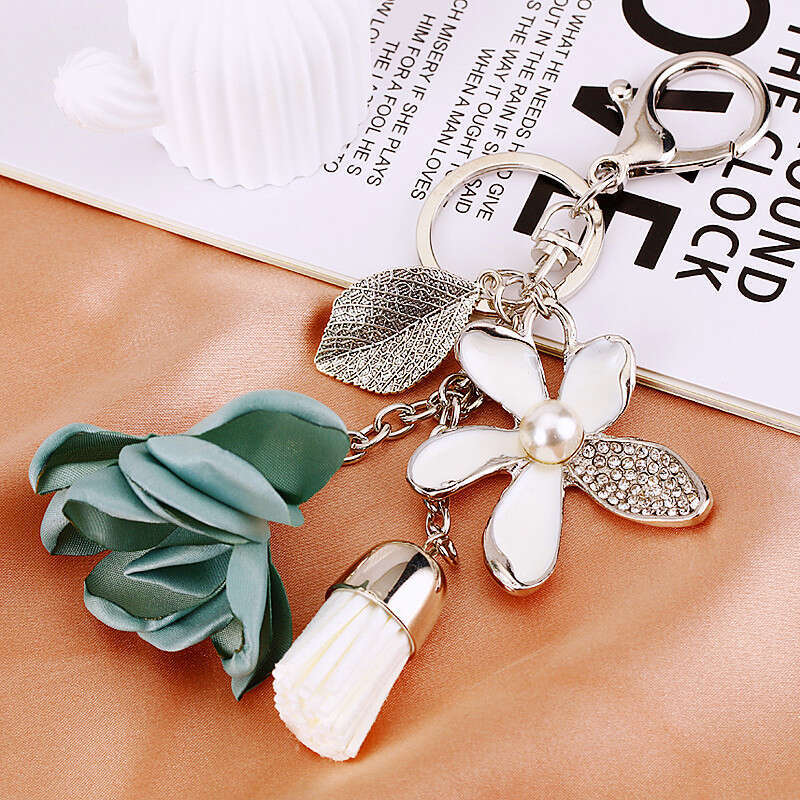 Girly Heart Flower Car for Women Metal Bag Pendant Keychain Creative Gift