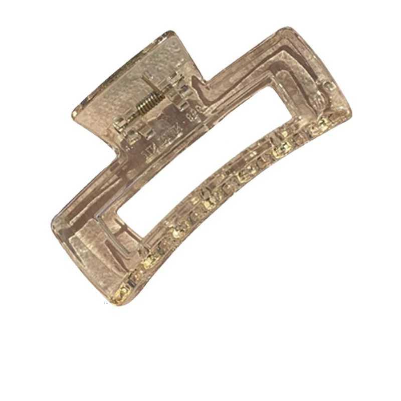 8.5cm Strong Hold Hair Claw Clips for Women Korean Large Transparent Shark Clips Girl Ponytail Hair Accessories Z250729