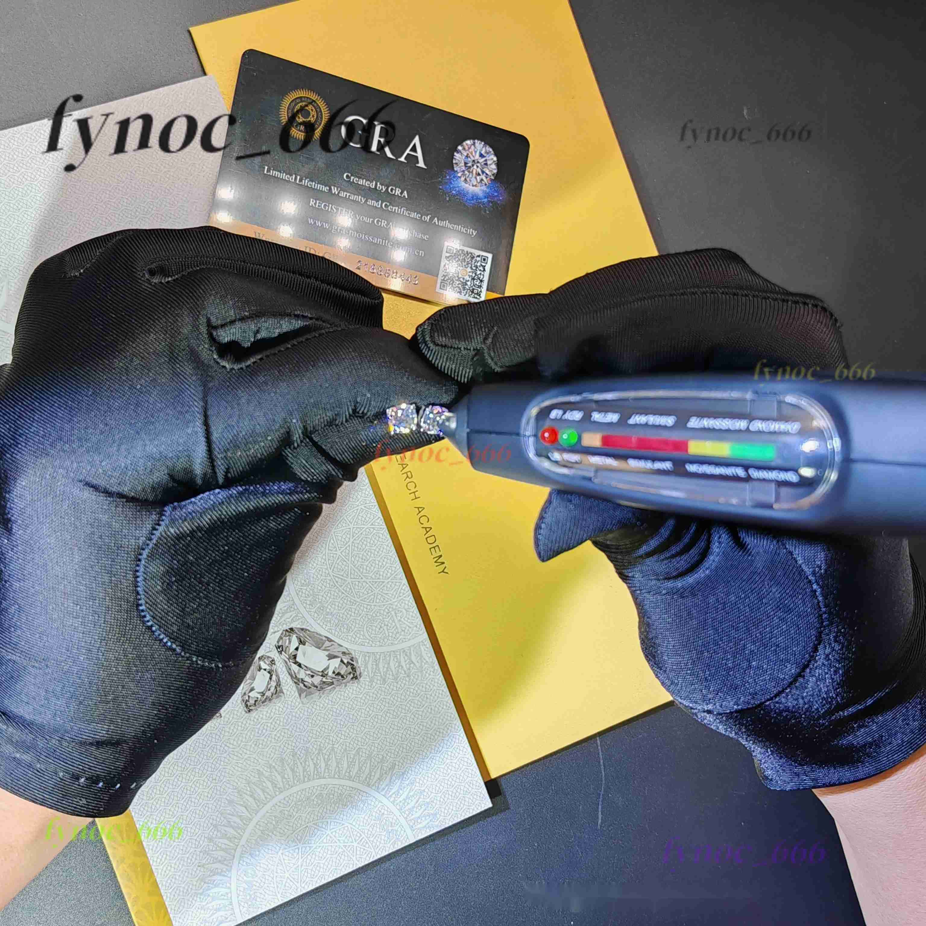 Hip Hop S925 Plated 18k White Gold Plated Design Wedding Moissanite Earrings Pendants Set With GRA Certificate