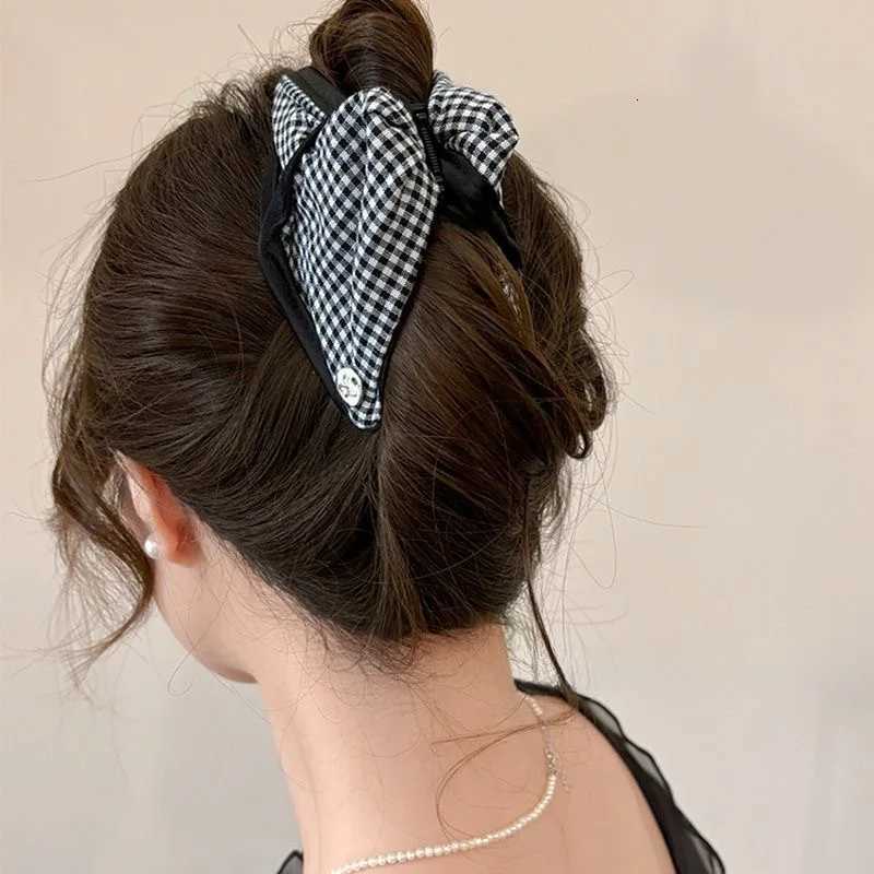 Large Rhinestones Bow Hair Claw Crab Elegant Pearls Hairpins for Women and Girls Sweet Hair Ornament Hair Clips Fashion Hair Accessories Z250729