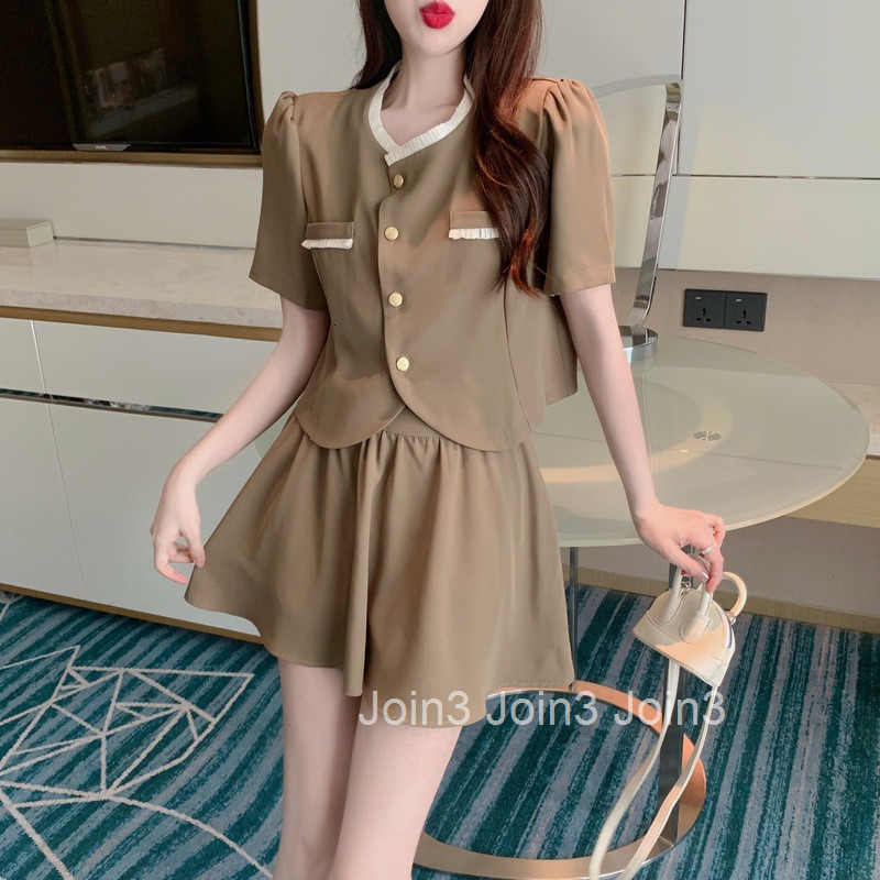 Summer New Womens Internet Celebrity Pure Desire Style Short Sleeve Top Shirt + Pleated Half Skirt Set
