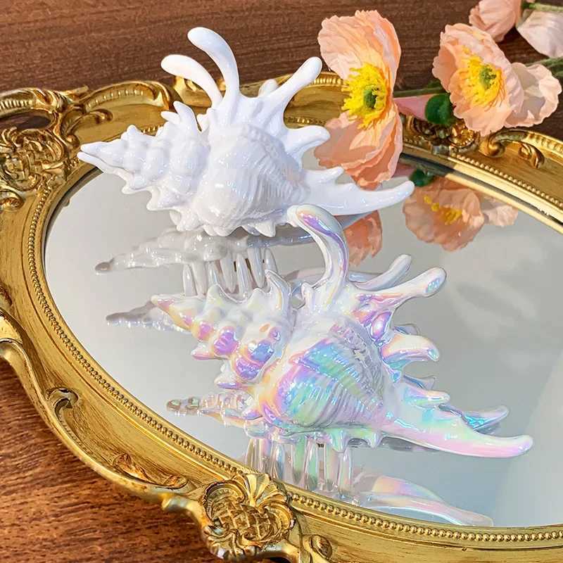 New Summer Beach Acrylic Conch Hair Claw Ocean Series Claw Clips 13CM Large Crab Hair Clips INS Hair Accessories for Women Girls Z250729