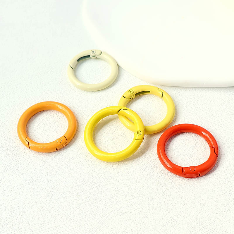 Spot supply candy color color baking paint spring buckle DIY jewelry pendant keychain material round open circle