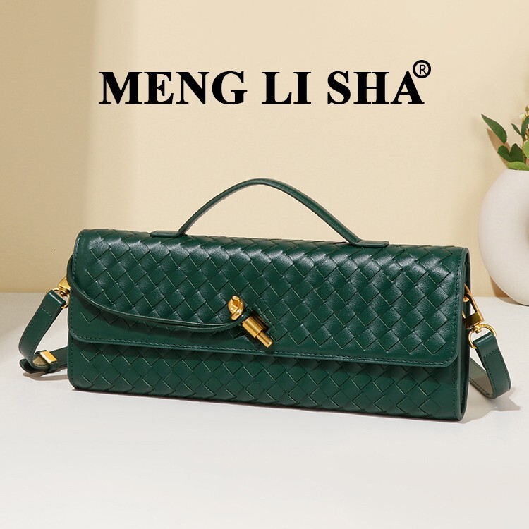 Niche Woven Single Shoulder Baguette Fashion Horizontal Clutch Versatile ddmymoon