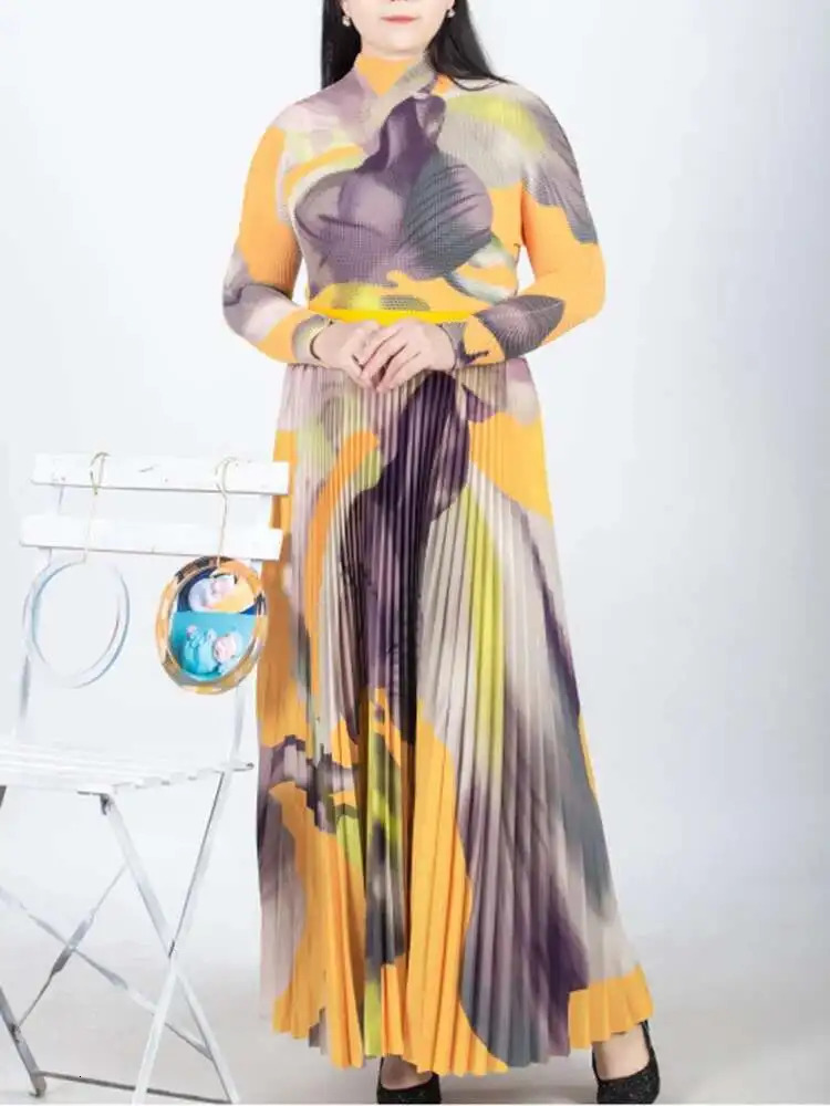 GVUW 2025 Autumn Pleated Set Women Slim Printing Stand Collar Long Sleeve Tophigh Street Skirt Fashion Party Two Pieces 17G0353 250728