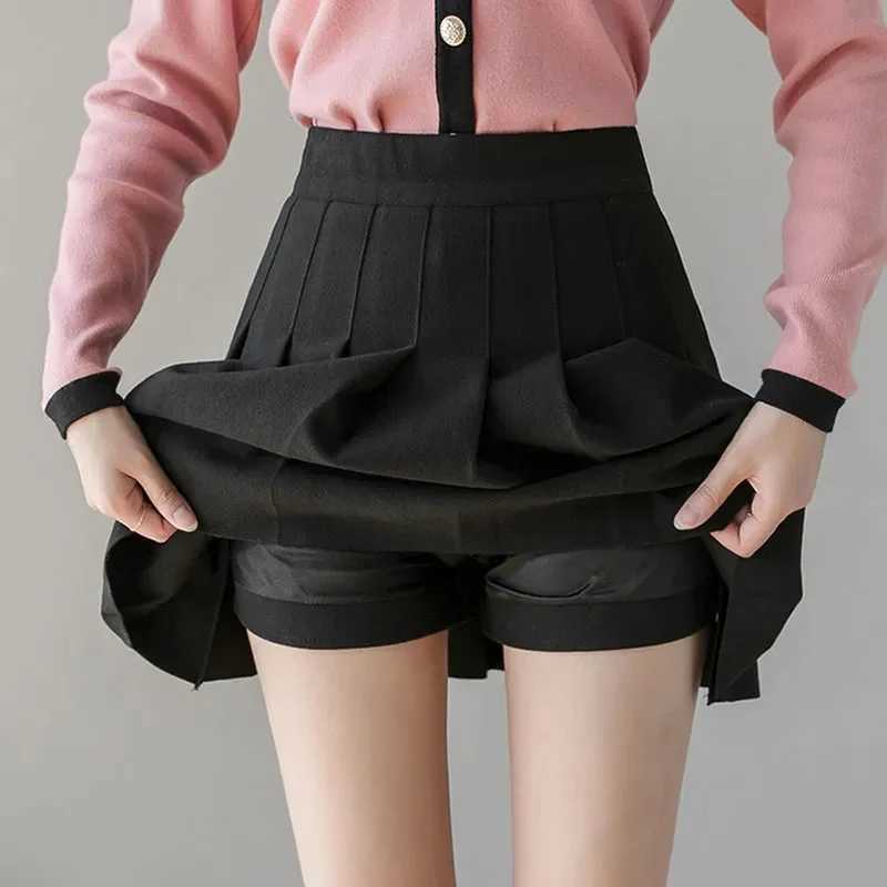 Classic Women Skirt Preppy Style Mini Skirts Chic Student Pleated Skirt Harajuku Uniforms Ladies Girls Dance Skirt With Lining R250728