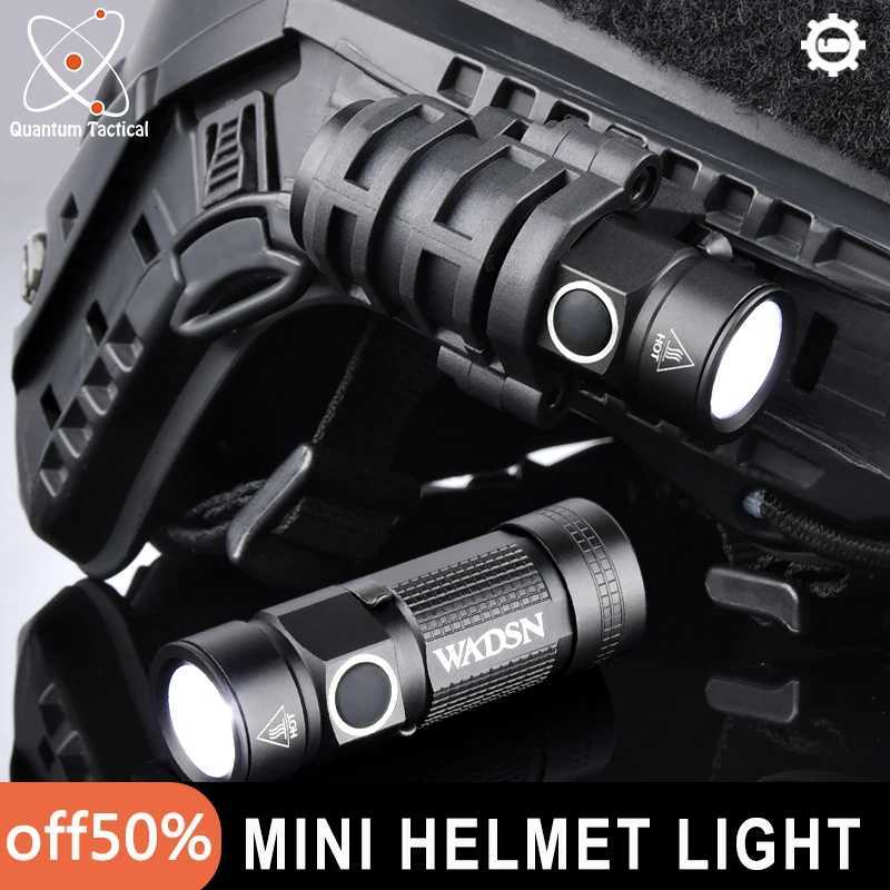 20mm Picatinny Rail Mount WADSN Tactical Helmet Strobe Light Hunting Scout Flashlight Helmet Scout Light With Hat Clamp Holder R250728