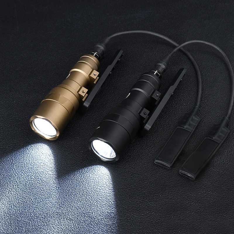 300 Tactical Flashlight SF 300C LED Scout Light With M-LOK Keymod Offset Mounting Base Airsoft Hunting Weapon Accessory XJ250728