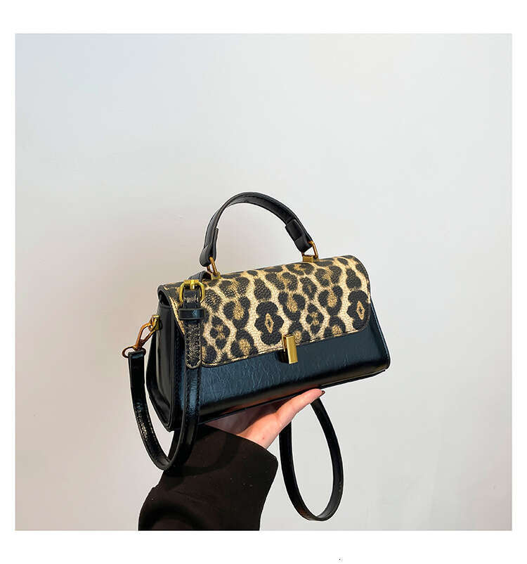 Leopard Print Commuter Fashion Trendy Handbag 2025 New Style High-end Feel Single Shoulder Crossbody Women's Bag