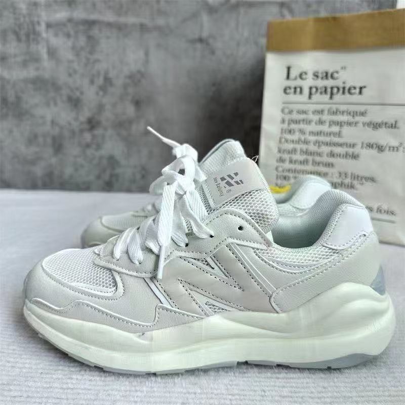new Reflective Retro Original Grey Camouflage Unisex Dad Shoes Casual Sneakers Fashionable