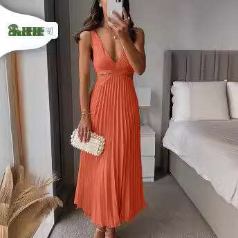 2024 Summer New Cross-Border European and American Style Elegant V-Neck Sleeveless Hollow Out Backless Pleated Dress