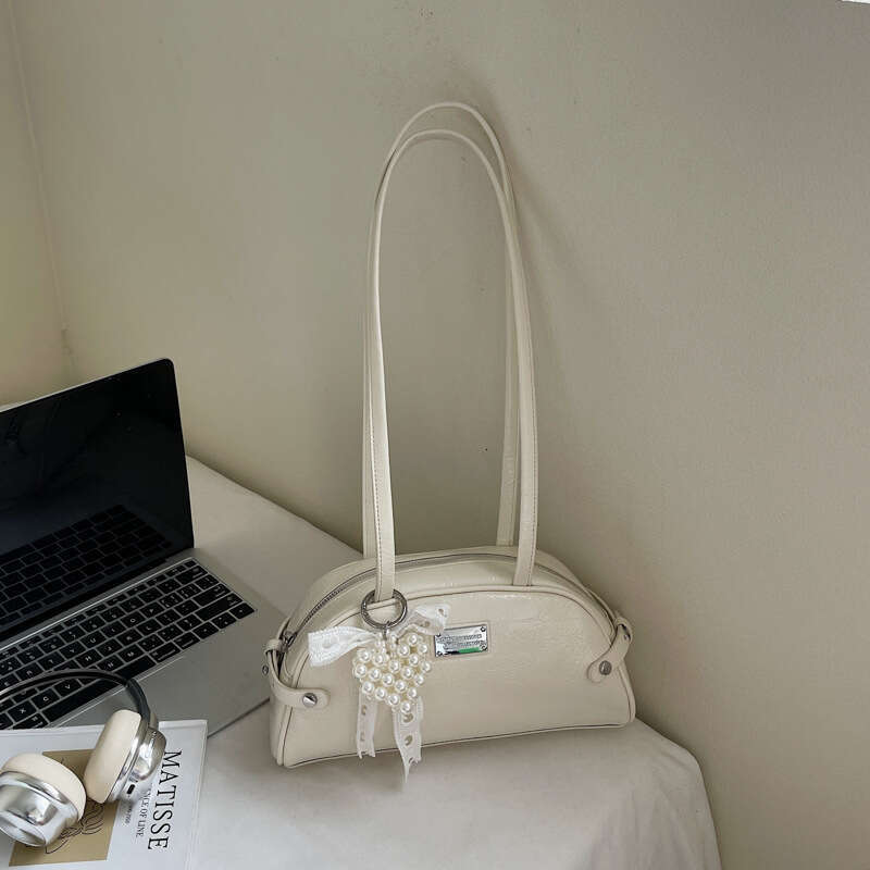 Korean Style Shell 2025 New Niche Designer Fashion Trend Underarm Super Popular Shoulder Bag