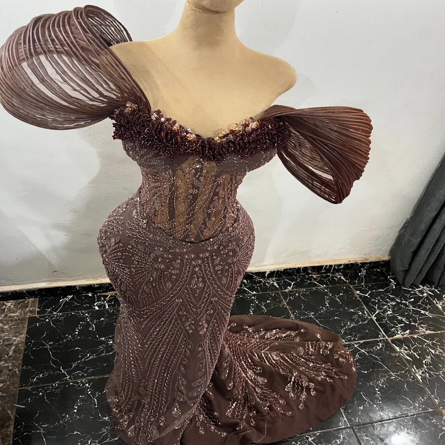 Mermaid Chocolate Prom Dresses 2025 Illusion Crystals Sequined Evening Formal Party Second Birthday Engagement Gowns Plus Size Dress For Special Occas