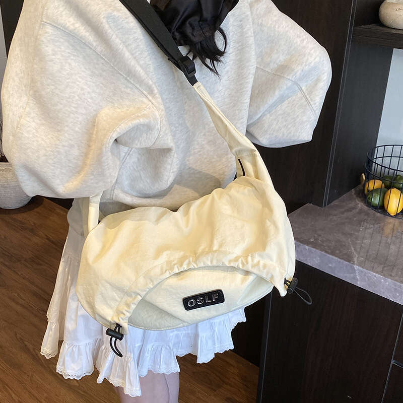 Niche Designer Crossbody for Women 2025 New Large Capacity Casual Sports Dumpling Bag Lightweight Single Shoulder