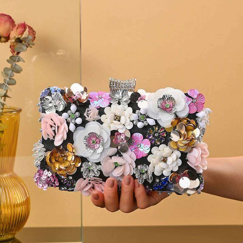 Flower Shape Ladies Evening Dia Handbags Women Banquet Dinner Clutch Chain Small Square Bag