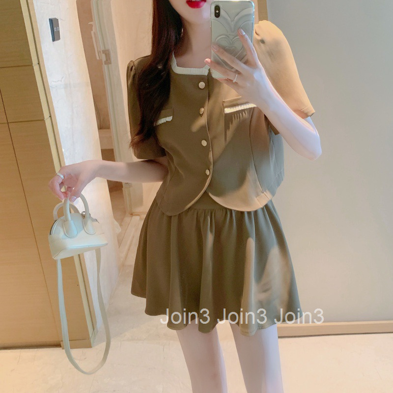 Summer New Womens Internet Celebrity Pure Desire Style Short Sleeve Top Shirt + Pleated Half Skirt Set