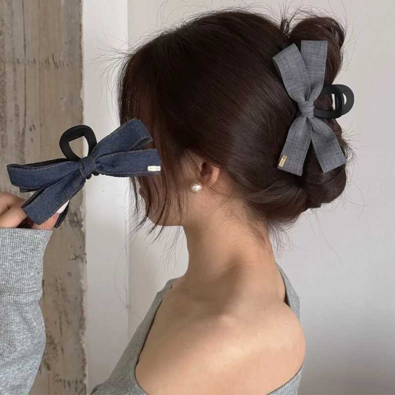 Fashion Denim Bow Grab Clip 2025 New Hairpin Back of Head Large Shark Clip Headdress Hair Clips for Women Z250729