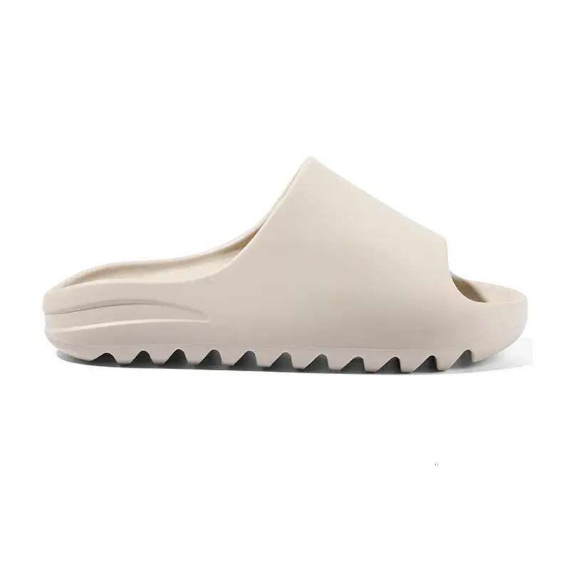 Cozy Unisex Soft Slippers Designer Comfortable slides Indoor Outdoor Slide Sandals Non Slip Design Stylish Footwear for Relaxation Lightweight House S