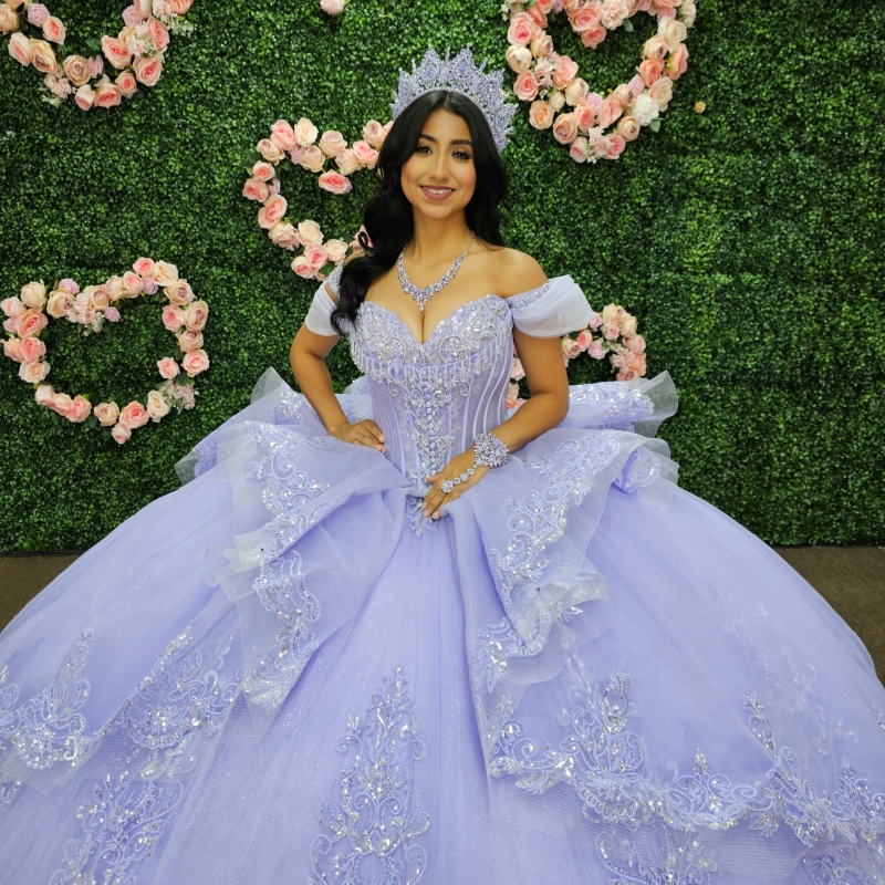 Lavender Shiny Quinceanera Dresses Ball Gown Off The Shoulder Applique Lace Beading Tull Party Birthday Sweet 16 Dress Vestidos De 15 Anos