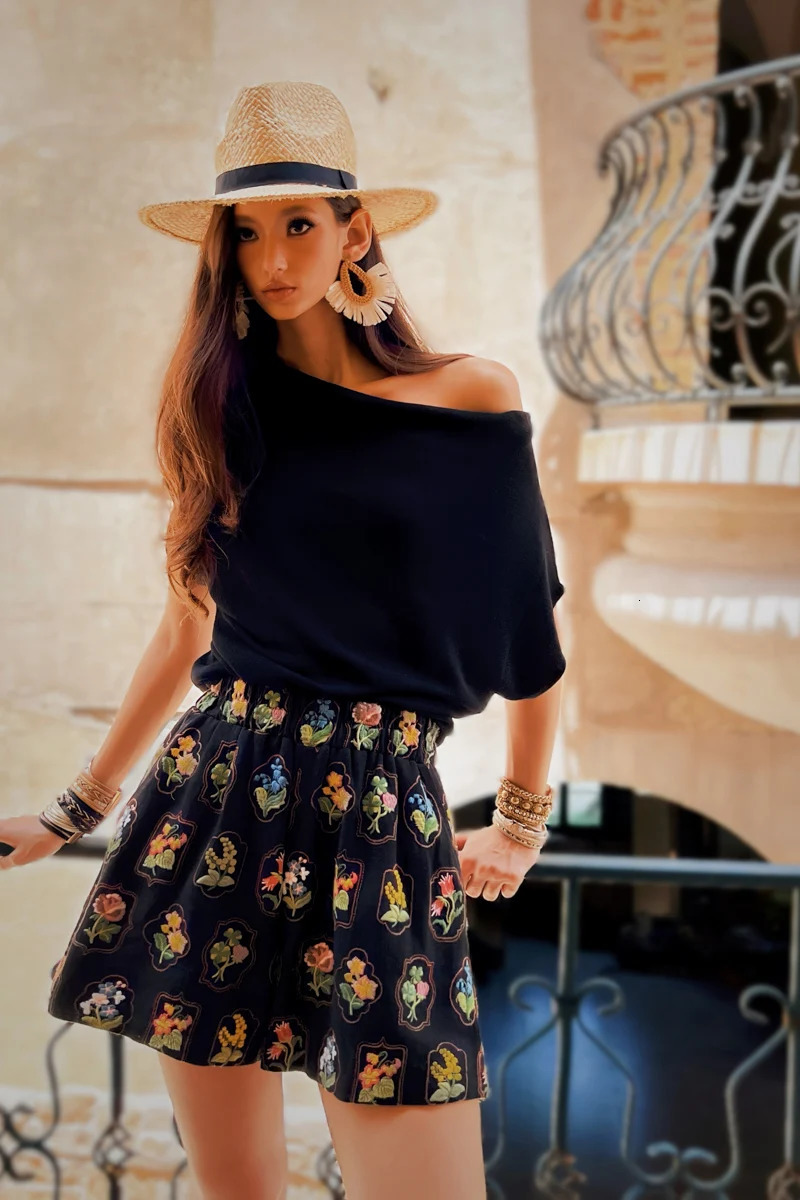 DABUWAWA DM2BTS009 Spring Solid Knitted Underlay TShirt Pullover Womens Tops Preppy Style Crew Neck Sweater Basics Y2K 250729