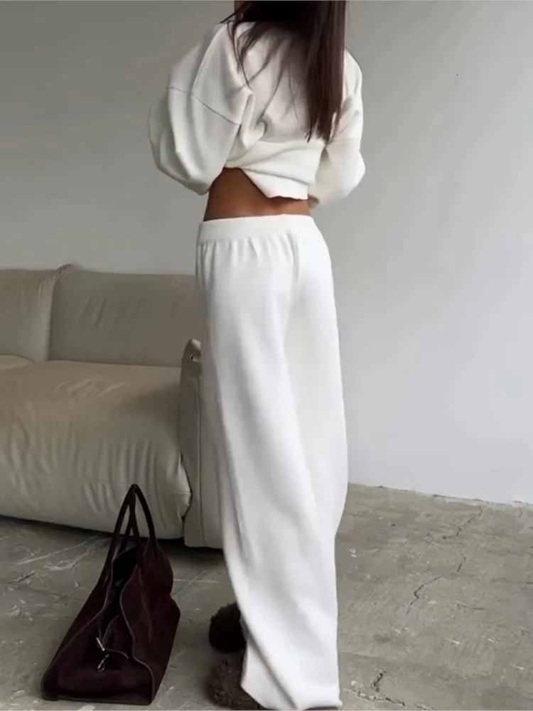 Solid Color Knitted Sweater Two Piece Set Women Fashion Loose O Neck Knitting Pullover Trousers Sets Female Simple Style 250729