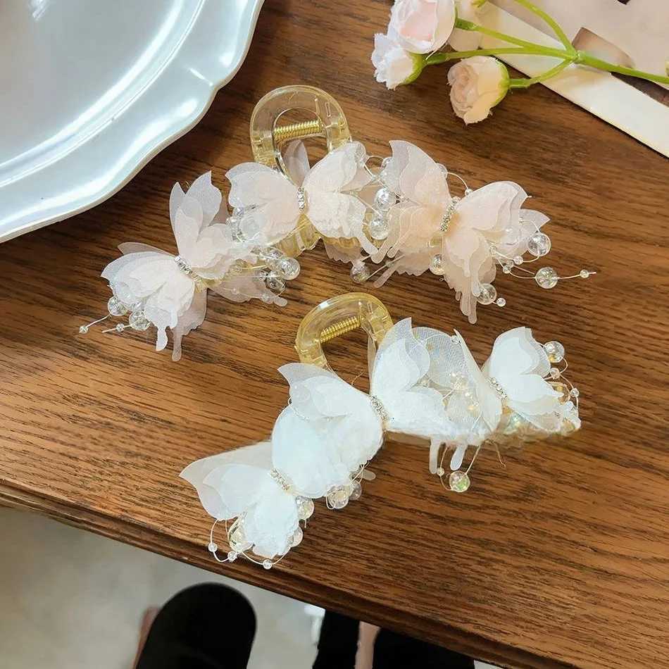 New Fashion Simulation Butterfly Hair Clips for Women Elegant Pearl Bow Ponytail Clip Sweet Crab Claw Hair Accessories Z250729