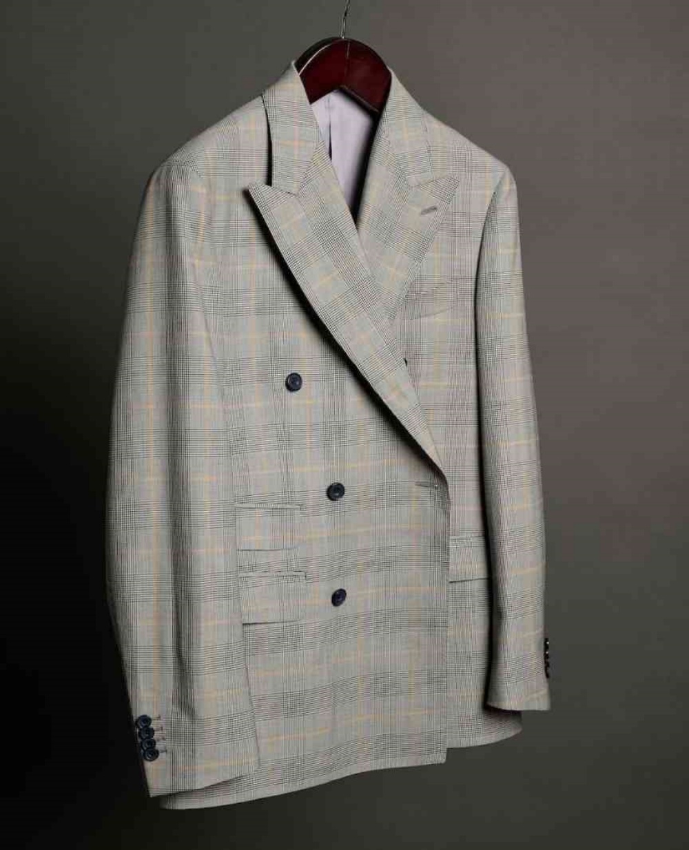 Modern Striped Men Suits 2 Pcs Jacket Pants Double-breasted Peaked Lapel Formal Business Evening Party Customized