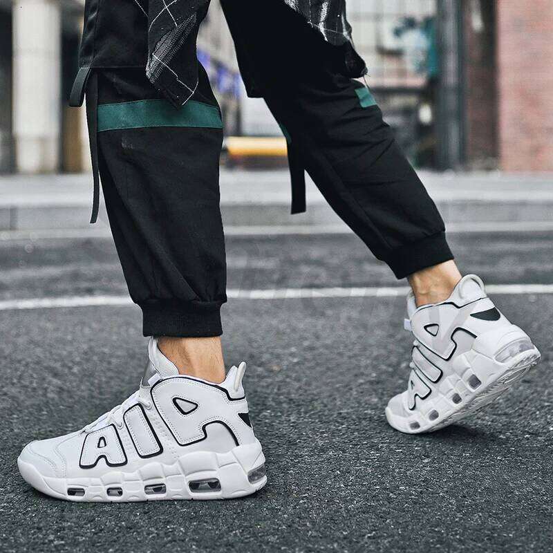 Running shoes - Fashionable mesh with cushioned soles, breathable casual shoes, suitable for daily use in the gym.