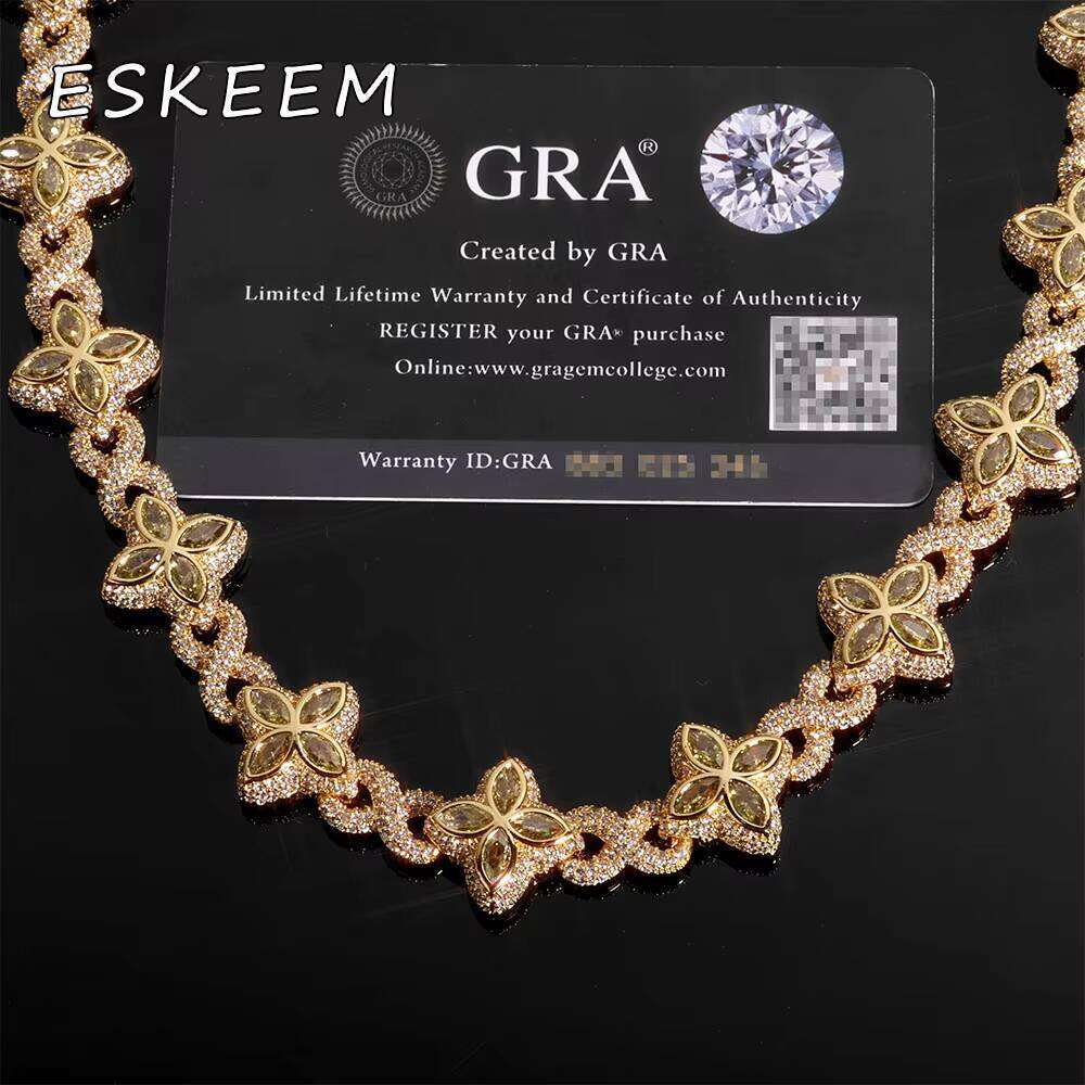 Sier Chain Colored Moissanite Iced Out Cuban Link Necklace Four Leaf Clover Design Hip Hop Jewelry for Women