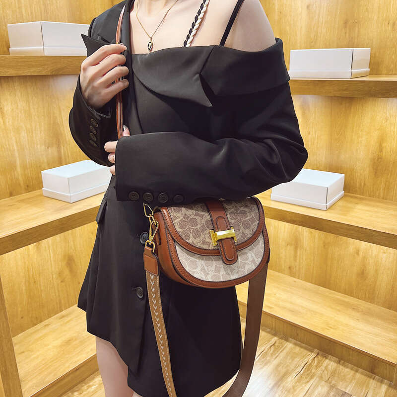 Fashion Color-Block for Women 2025 New Trendy Saddle Versatile Wide Strap Shoulder Crossbody Small Bag