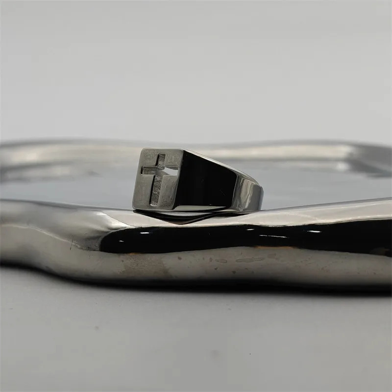 Jesus Cross Ring 316L Stainless Steel Jewelry Polishing Hollow Out Unisex Cross Rings 250729