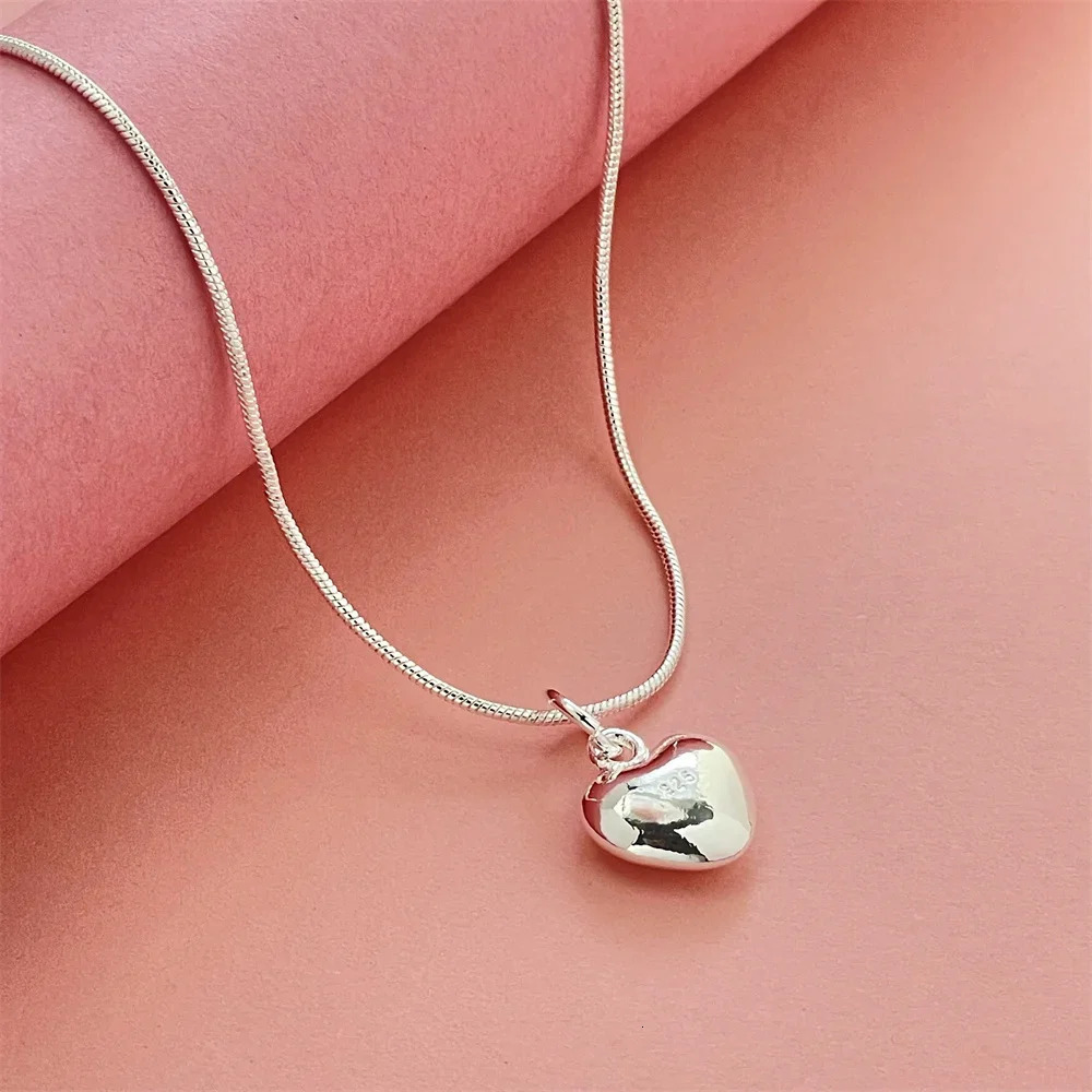 925 Sterling Silver Heart Pendant Necklace Ladies Simple Banquet Wedding Festival Birthday Jewelry Gift 250729